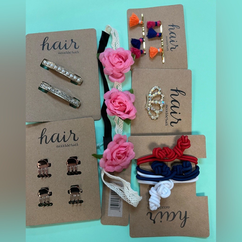 Scunci- Hair Accessories - NWT - Bundle